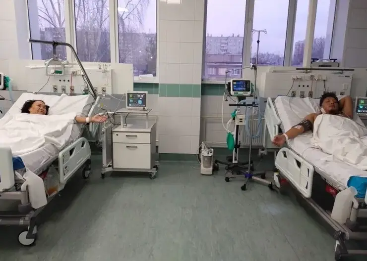 Красноярские хирурги пересадили 25-летнему жителю Тувы почку его матери