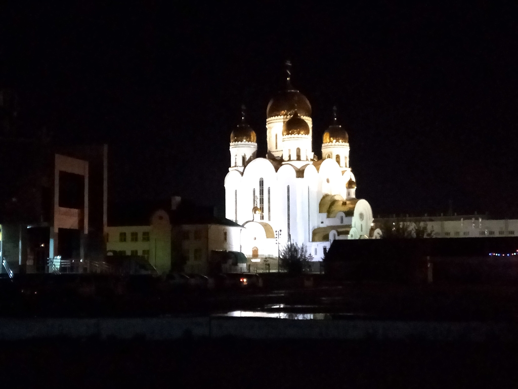 В рождественскую ночь около храма Рождества Христова в Красноярске частично перекроют движение транспорта