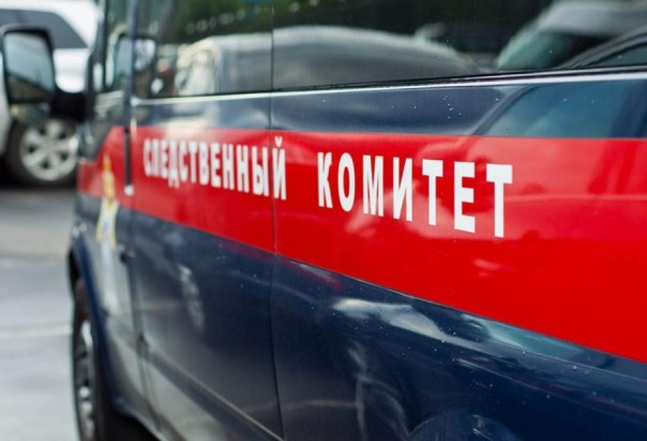 В Красноярске погибли двое рабочих из-за сорванной ветром крыши