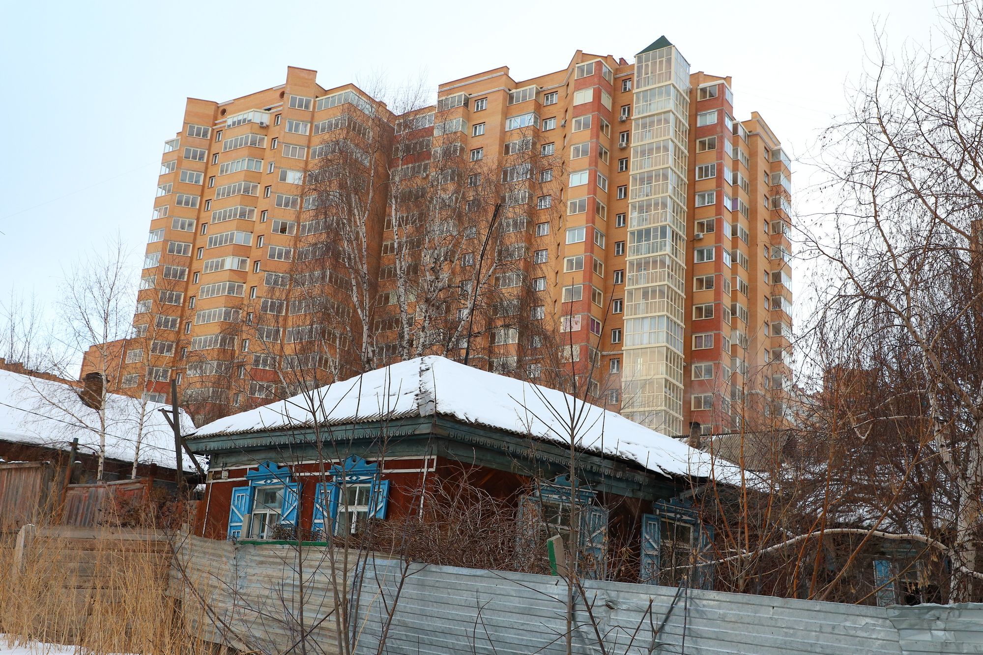 В Красноярске жителям частного сектора будут бесплатно раздавать бездымное топливо