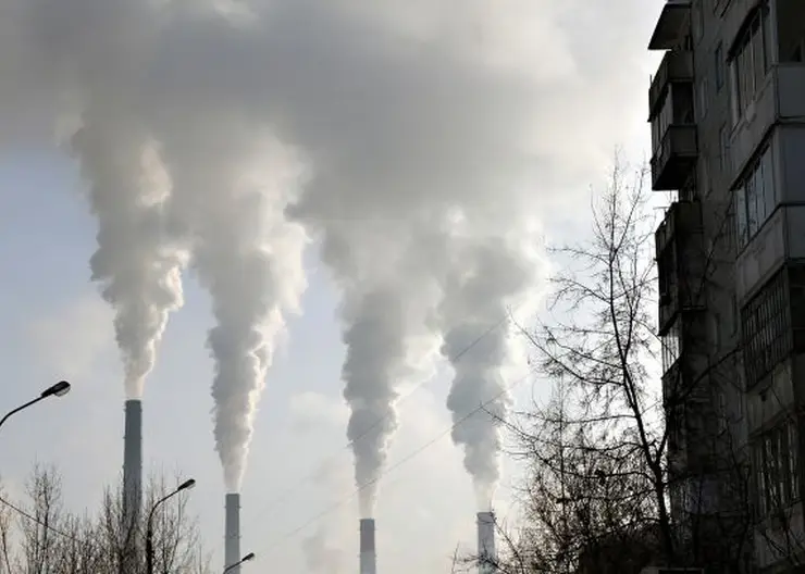 В Красноярске проверяют предприятие «ФармЭнерго» из-за густого черного дыма