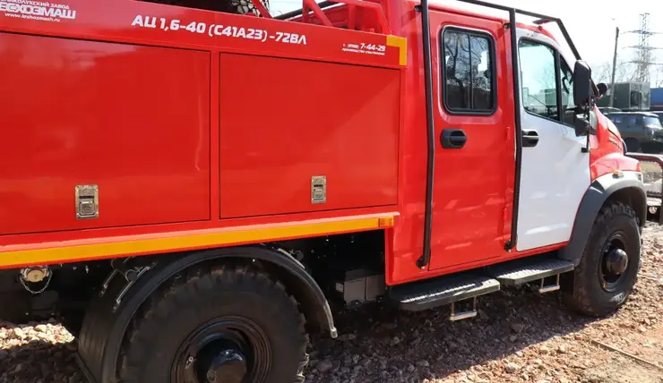 Лесные пожарные Красноярского края получили 44 новые машины
