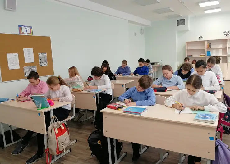 Учителем года в Красноярском крае стала преподаватель Агинской средней школы Наталья Морева