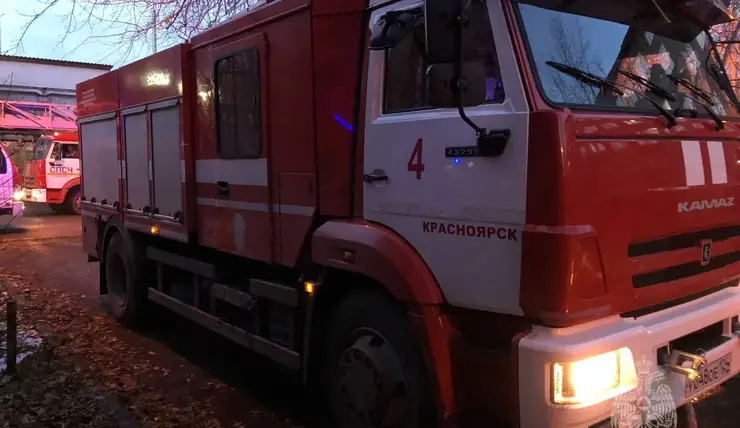 В Минусинском районе при пожаре в жилом доме погибли три человека