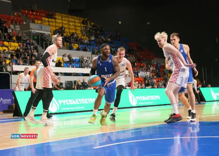Баскетбольный «Енисей» в Красноярске переиграл МБА