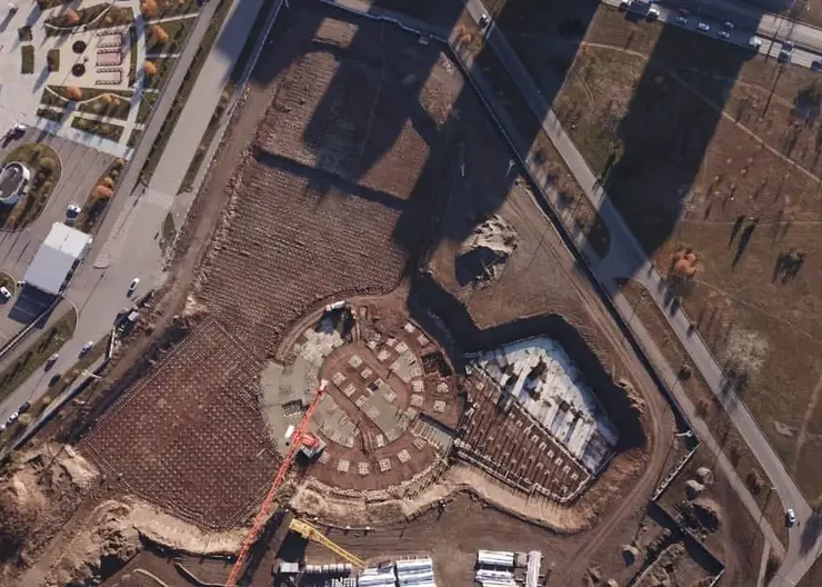 Строительство аквапарка в Красноярске замедлилось из-за роста цен на материалы и аттракционы