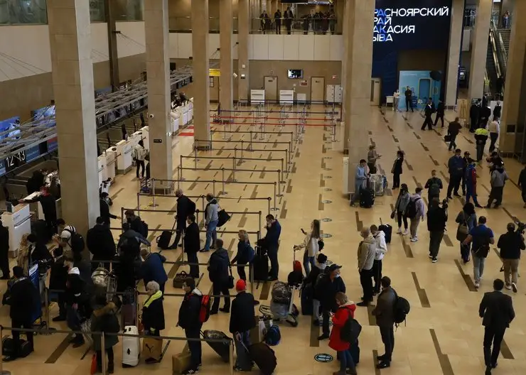 На вокзале и в аэропорту Красноярска ввели максимальные меры безопасности после теракта в Подмосковье
