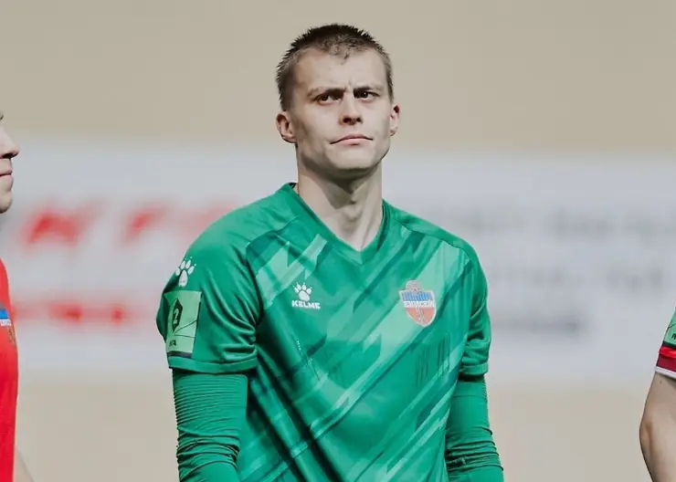 Футболисту «Енисея» Дмитрию Реброву сделали операцию после травмы в матче с сербской командой
