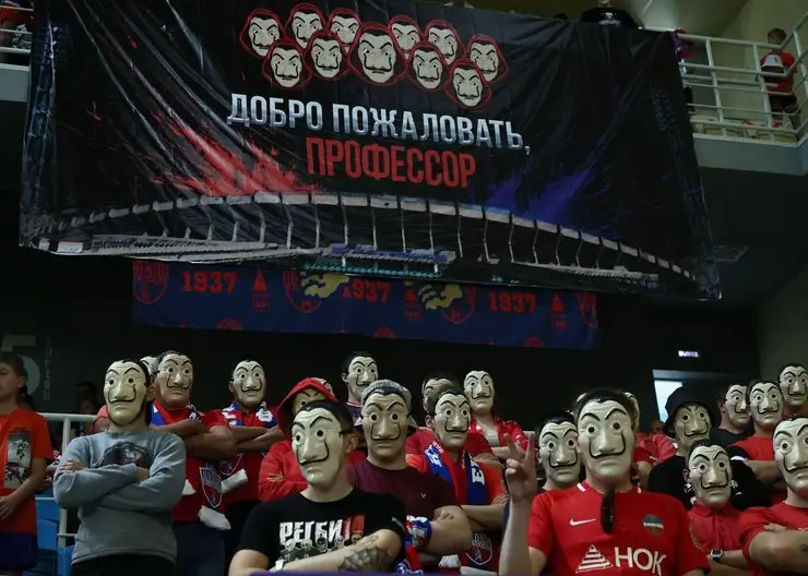 Фанатов красноярского футбольного «Енисея» признали лучшими