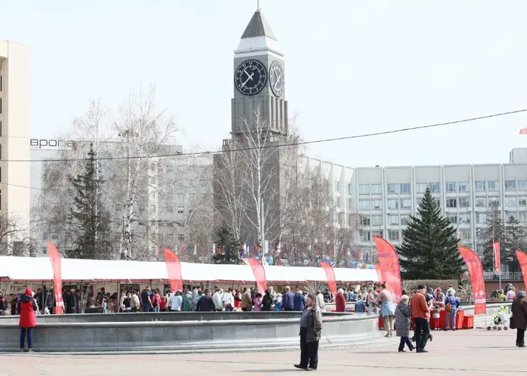 В Красноярске 10 сентября на ярмарке будут продавать ветчину из пудовой бочки