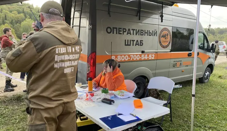 Пенсионер из Красноярского края решил пожертвовать поисковому отряду «ЛизаАлерт» свой УАЗ
