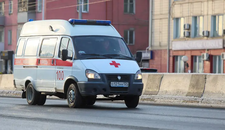 Медики Красноярской станции скорой помощи рассказали, как пришли в профессию