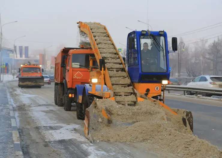 В выходные в Красноярске пройдет генеральная уборка дорог от снега