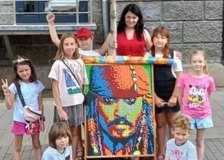 В Красноярске из кубиков Рубика собрали портрет Джека Воробья