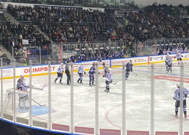 Хоккейный «Сокол» уступил «Рубину» в третьем матче 1/4 финала