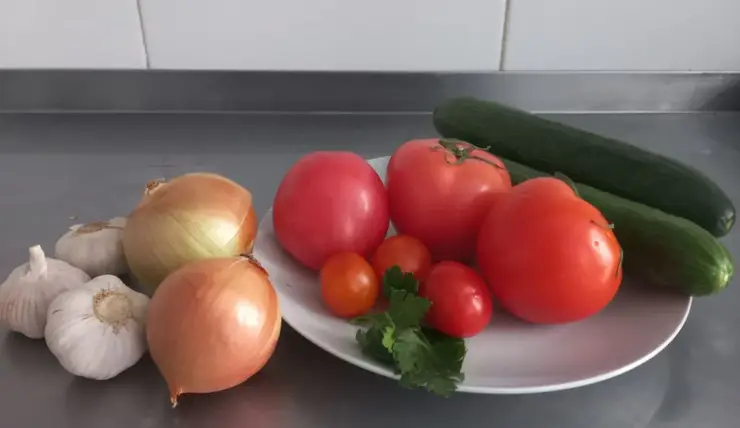 Прямые поставки фруктов и овощей из-за рубежа в Красноярский край выросли вдвое