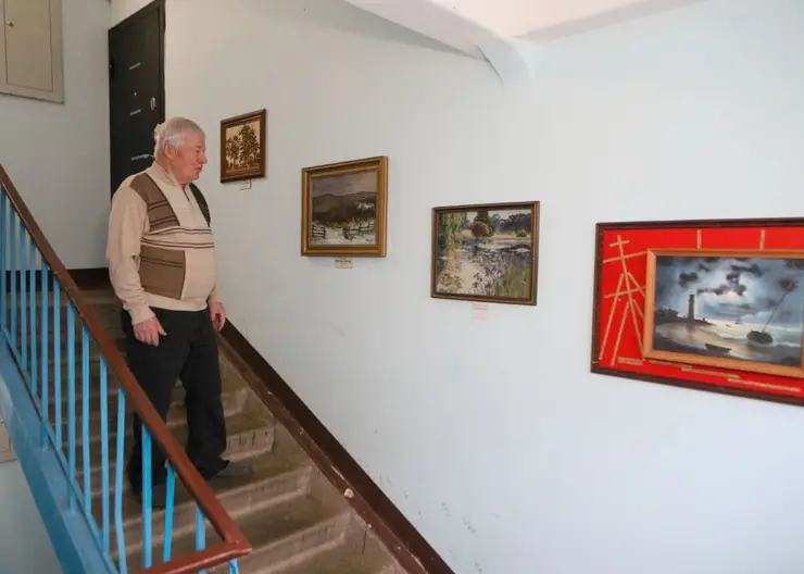 Красноярцы делятся с Музеем истории железной дороги картинами из личных коллекций