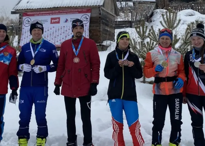 Красноярцы заняли призовые места в соревнованиях по альпинизму