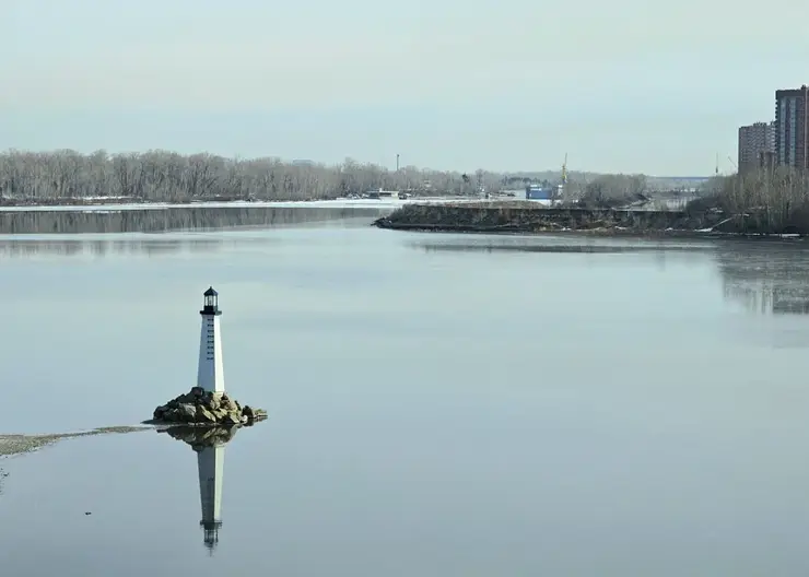 В Красноярске уровень воды в Енисее вырос на 14 см за сутки
